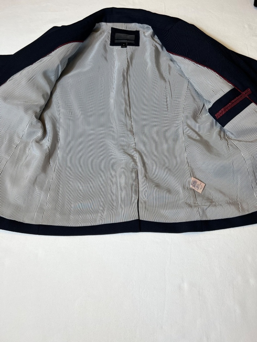 J. Crew Schoolboy Navy Wool Blend Blazer with Gold Tone Buttons Preppy Academia - Picture 9 of 12
